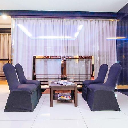فندق Reddoorz Premium Near Trinoma كويزون سيتي المظهر الخارجي الصورة