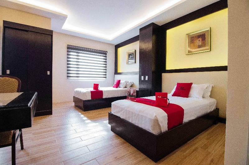 فندق Reddoorz Premium Near Trinoma كويزون سيتي المظهر الخارجي الصورة