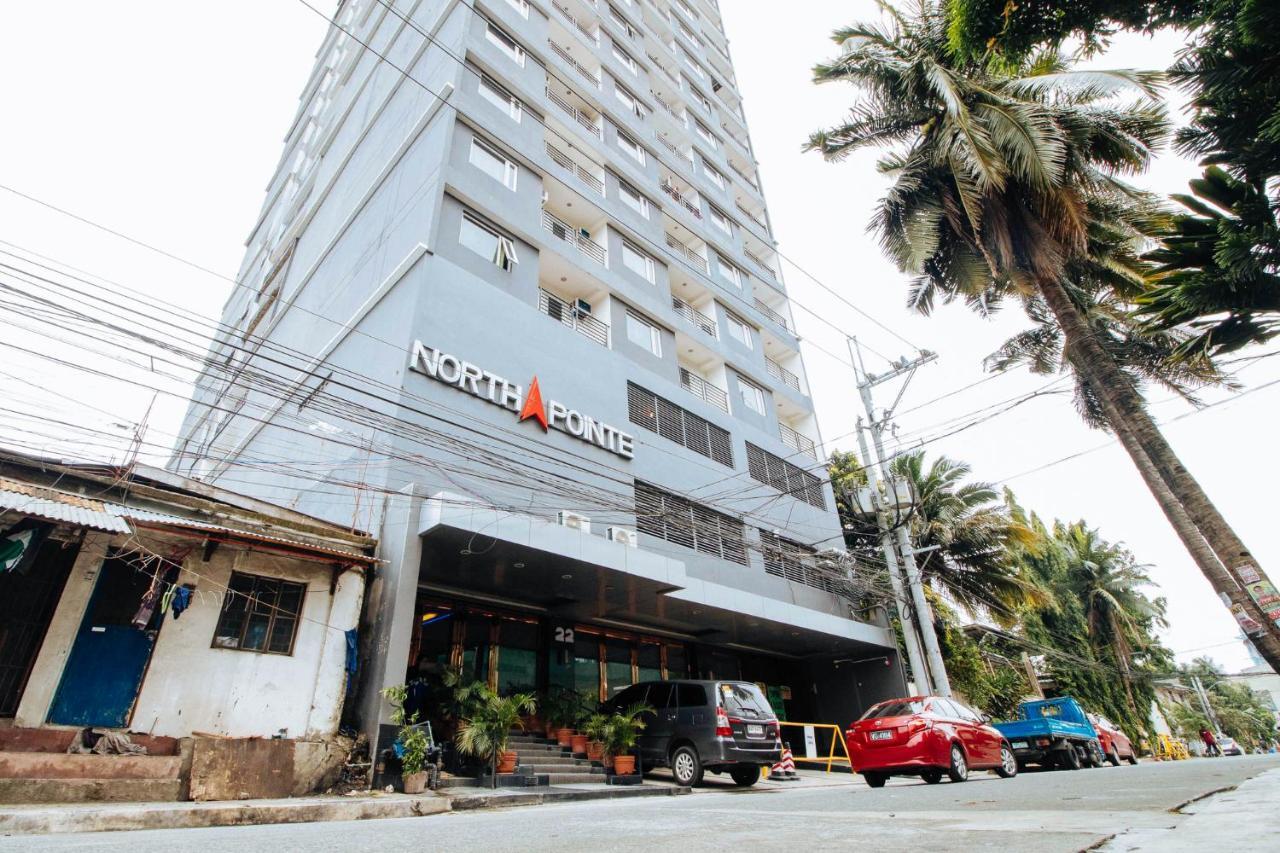 فندق Reddoorz Premium Near Trinoma كويزون سيتي المظهر الخارجي الصورة