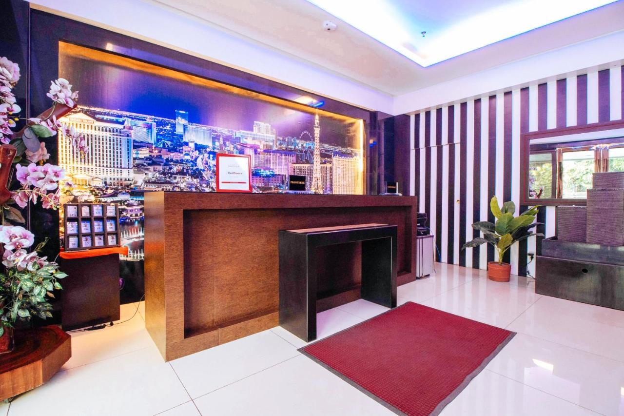 فندق Reddoorz Premium Near Trinoma كويزون سيتي المظهر الخارجي الصورة